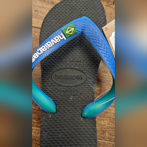 Havaianas in a size 2 youth - Picture 2 of 4